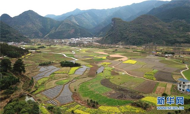 （空中之眼）（3）春来田园美如画