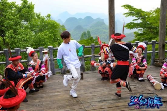 点击进入下一页