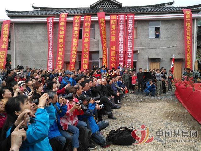 14192094382593863_75.jpg 14192094382593863_75.jpg