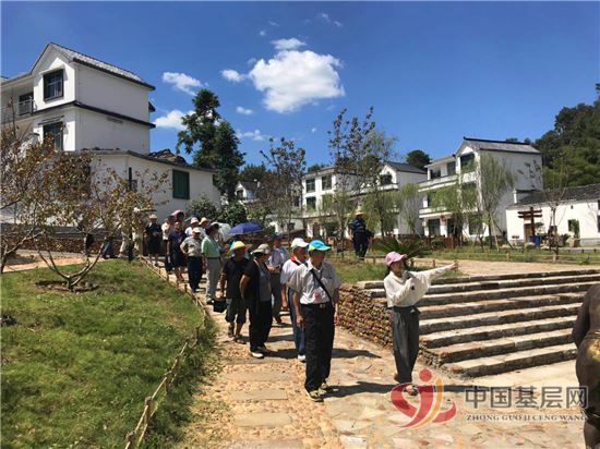 09444588054623360_54.jpg 09444588054623360_54.jpg