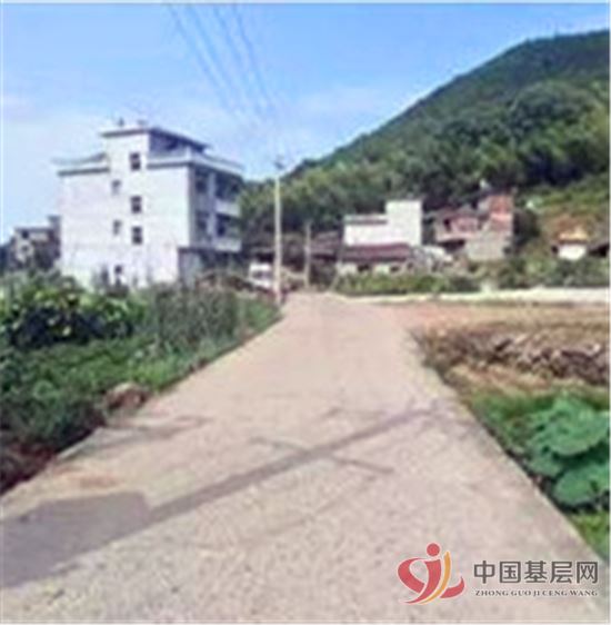 10123400075217360_49.jpg 10123400075217360_49.jpg