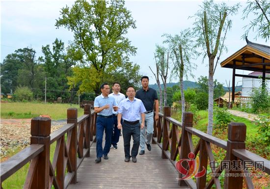 11405277943264479_49.jpg 11405277943264479_49.jpg