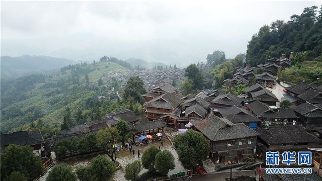 （社会）（1）贵州从江：苗寨风情引客来