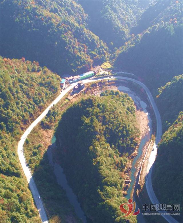 08563025896094058_72.jpg 08563025896094058_72.jpg