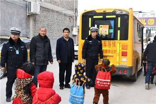 5c0b1816a5f86.jpg 6_副本.jpg