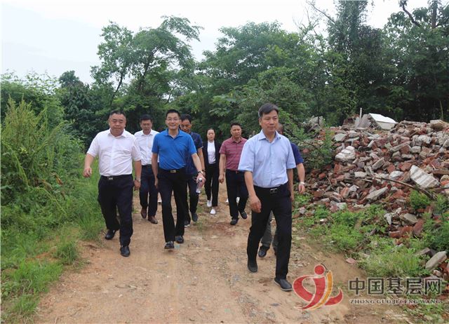 08061083037281512_49.jpg 08061083037281512_49.jpg