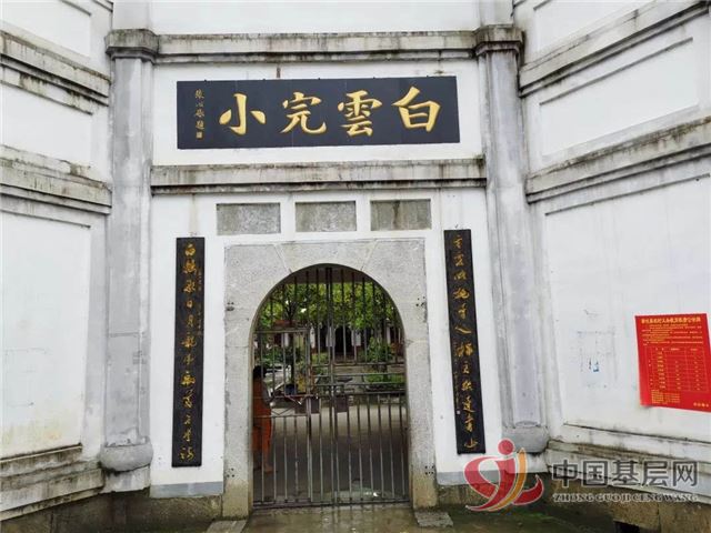 09363181952661847_75.jpg 09363181952661847_75.jpg