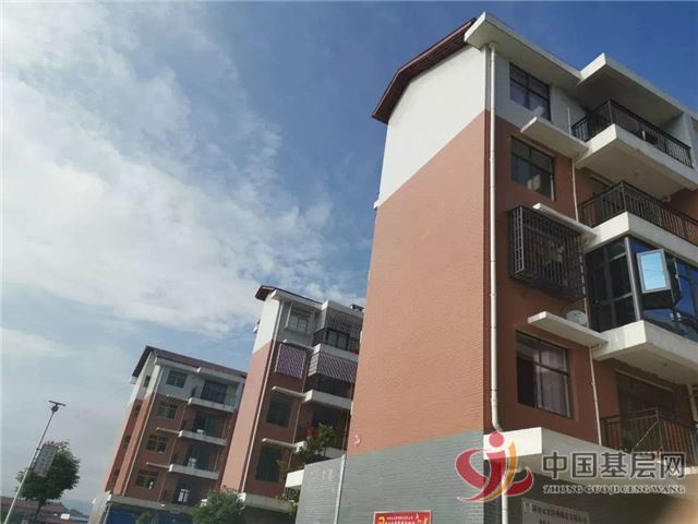 09383881932810867_75.jpg 09383881932810867_75.jpg