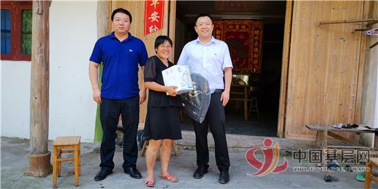 10412729893359789_49.jpg 10412729893359789_49.jpg