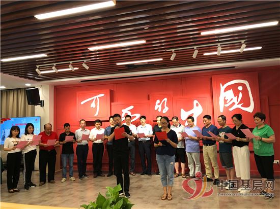 12101762947251381_49.jpg 12101762947251381_49.jpg