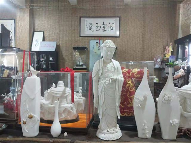 14060966179355245_28.jpg 14060966179355245_28.jpg