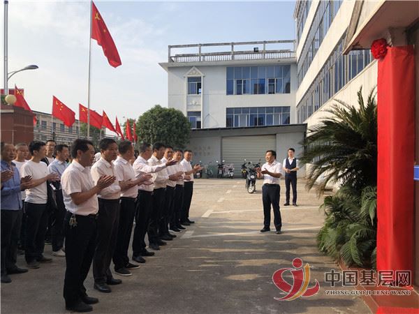 10530011605901840_49.jpg 10530011605901840_49.jpg