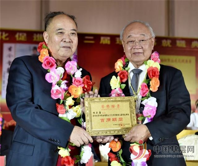 10571446696741882_28.jpg 10571446696741882_28.jpg