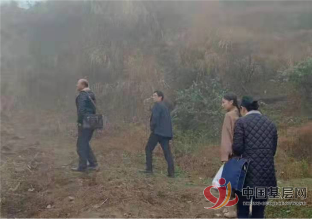 10402920048329105_75.png 10402920048329105_75.png