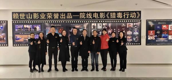 00084574446074565_18.jpg 00084574446074565_18.jpg