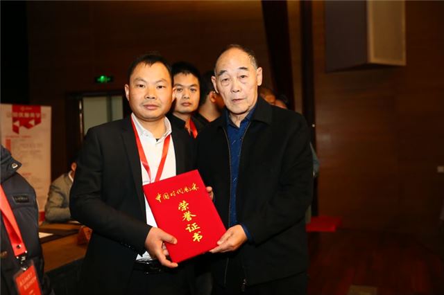 0817493308507124_75.jpg 0817493308507124_75.jpg