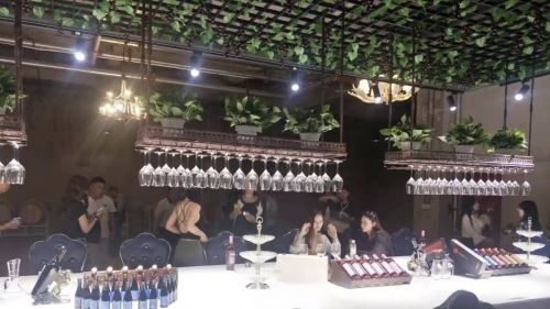 12485992843342966_90.jpg 12485992843342966_90.jpg