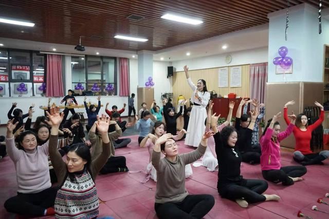 湖北鄂州:画然瑜伽举行2020迎新联谊晚会