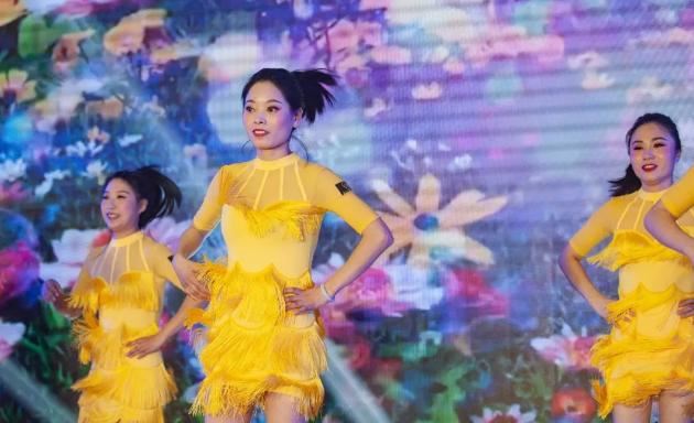 勇于担当,超越梦想|茂华食品2020新春元旦联欢晚会召开