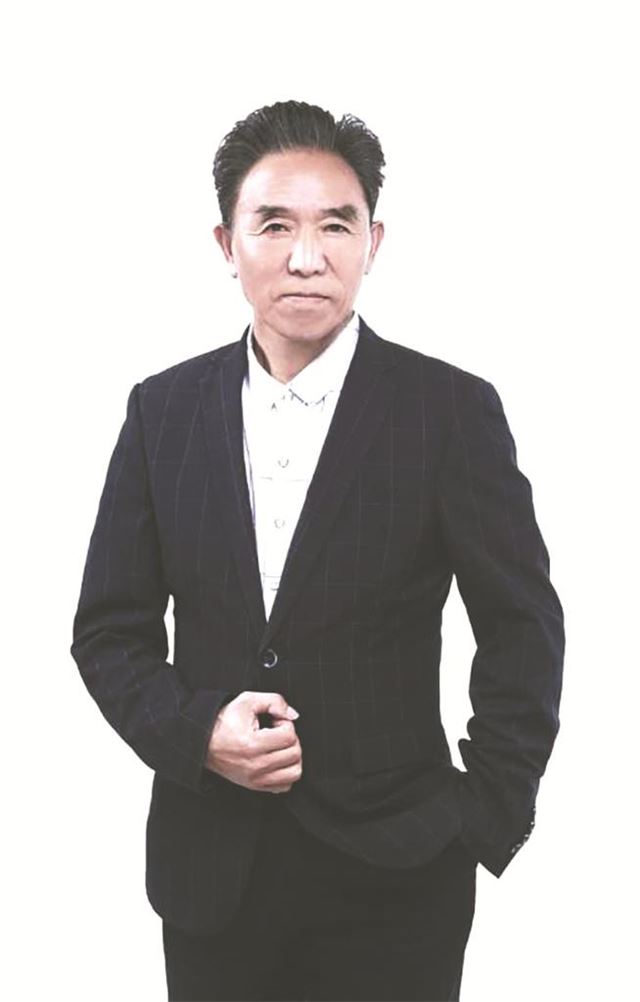 09594566315327196_90.jpg 09594566315327196_90.jpg