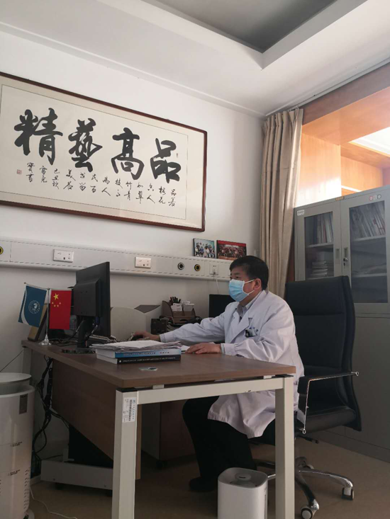 河南省肿瘤医院血液九病区医护人员用医德和爱心诠释了医护人员的职责