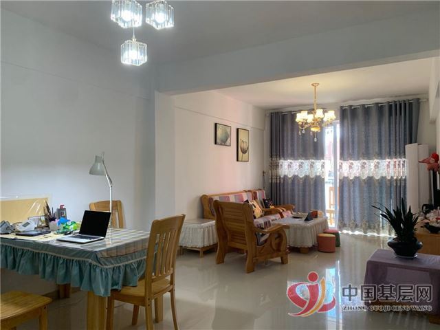 13504550808639778_28.jpg 13504550808639778_28.jpg