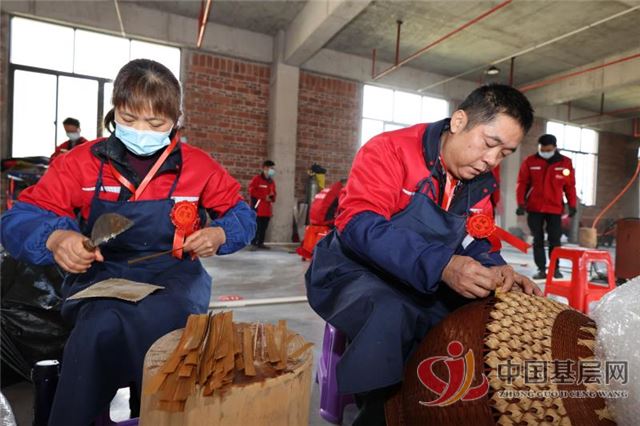 14522985764553880_28.jpg 14522985764553880_28.jpg