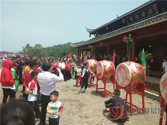 0846384113218227_105.jpg 0846384113218227_105.jpg