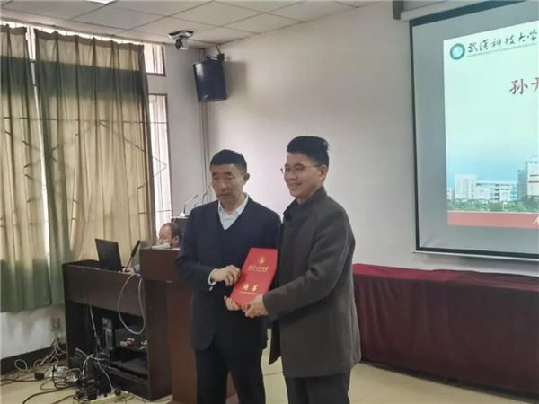 10211885098102708_83.jpg 10211885098102708_83.jpg