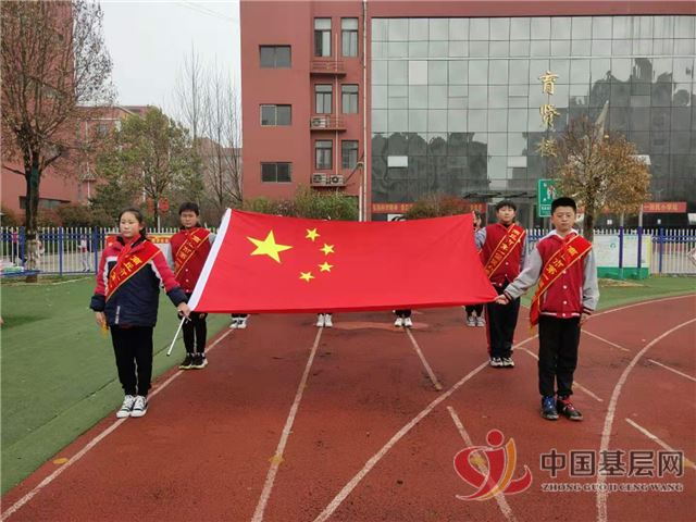 15310199354736902_96.jpg 15310199354736902_96.jpg