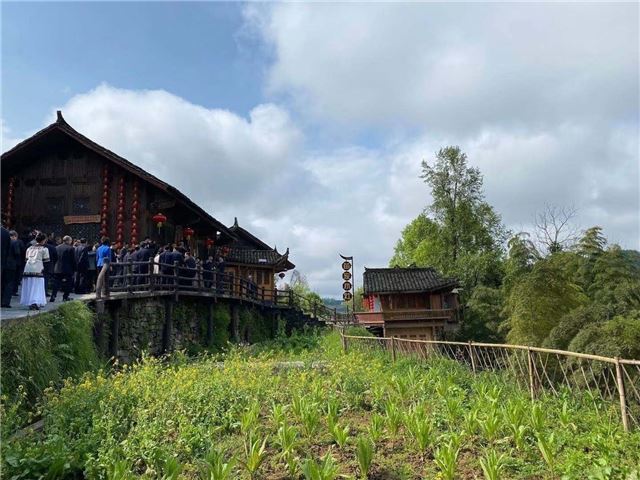 16414741529537419_105.jpg 16414741529537419_105.jpg