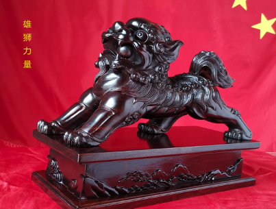 图片包含 室内, 狗, 玩具, 摩托车
描述已自动生成