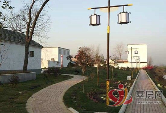 10112302211378145_42.jpg 10112302211378145_42.jpg