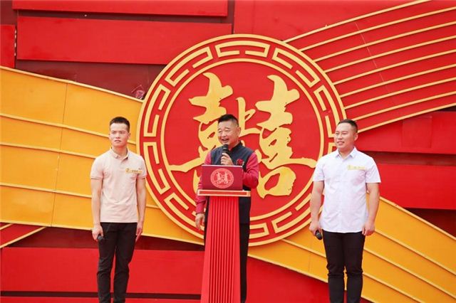 10340336304253609_90.jpg 10340336304253609_90.jpg