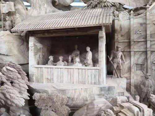 图片包含 建筑, 照片, 充满, 床
描述已自动生成