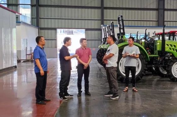 10081830653027359_105.jpg 10081830653027359_105.jpg