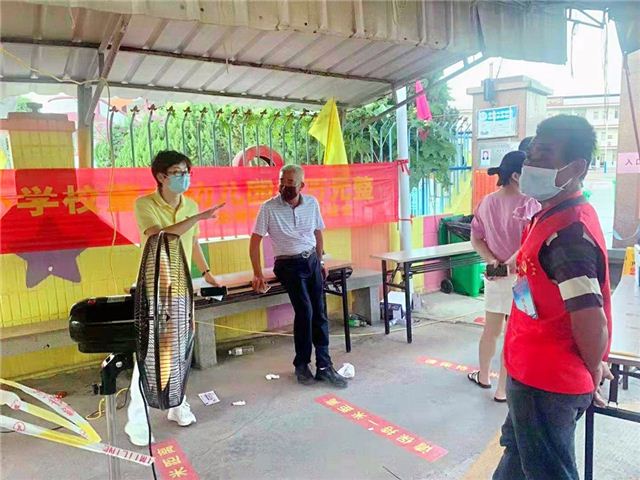 福建晋江龙湖镇:一手抓防疫、一手促生产