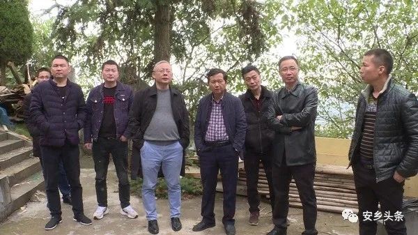 10300091855990438_105.jpg 10300091855990438_105.jpg