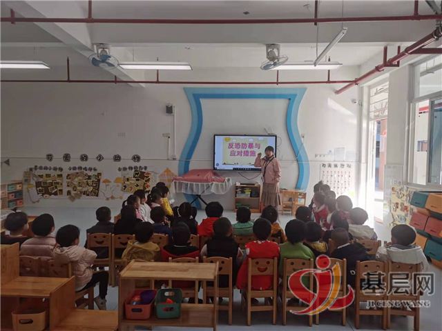 13202918789749071_28.jpg 13202918789749071_28.jpg