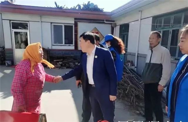 即墨区残联理事长张新:托起残疾人幸福,让残缺的生命绽放光芒