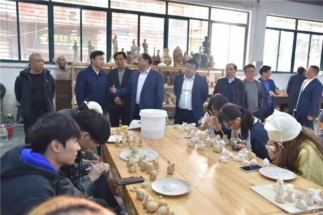 11325021954303548_105.jpg 11325021954303548_105.jpg