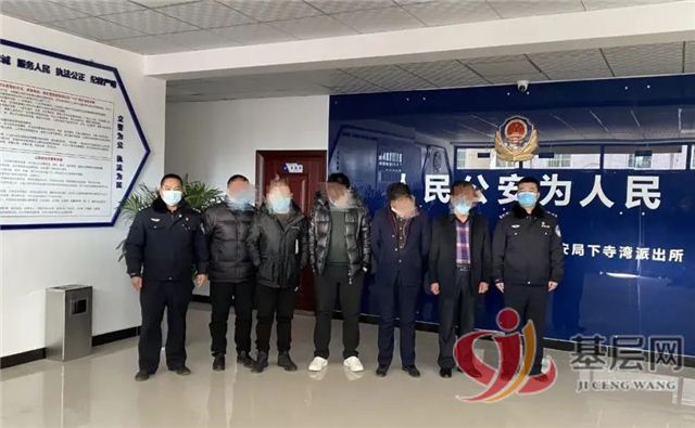 09223842674594757_68.jpg 09223842674594757_68.jpg