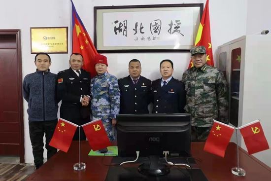 16165517236915492_5.jpg 16165517236915492_5.jpg