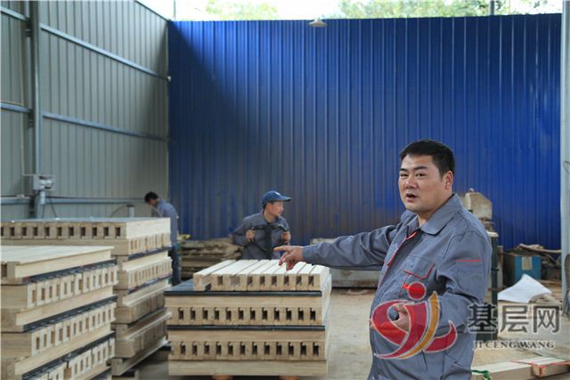 11502223448705133_75.jpg 11502223448705133_75.jpg