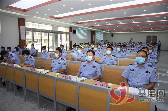 10542453841372035_117.jpg 10542453841372035_117.jpg