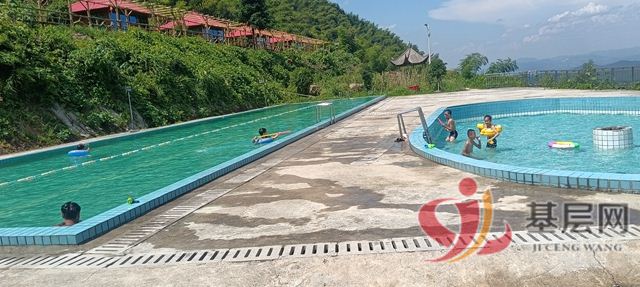 15175315255614091_75.jpg 15175315255614091_75.jpg