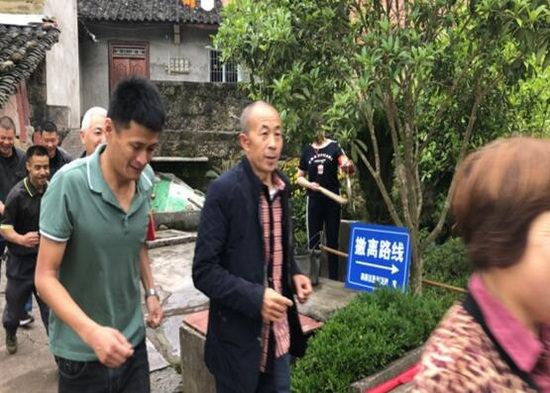 09563274797235376_106.jpg 09563274797235376_106.jpg