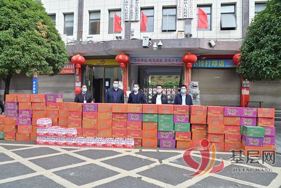 10511984173228002_92.jpg 10511984173228002_92.jpg