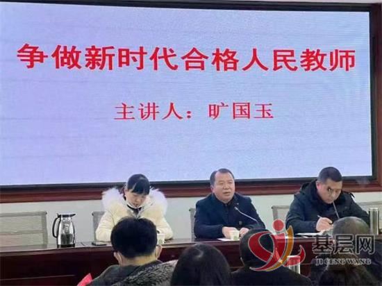 08425102959137481_92.jpg 08425102959137481_92.jpg