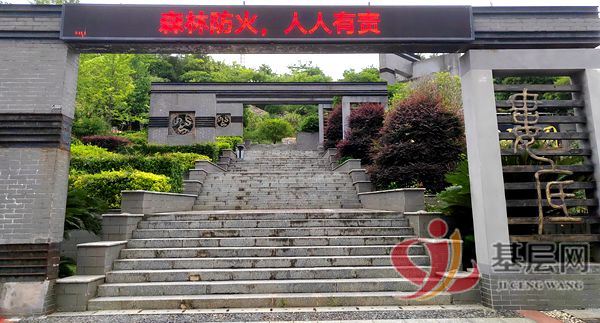 10332715472526833_75.jpg 10332715472526833_75.jpg